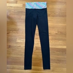 Victoria’s Secret Pink Women’s Size Medium Long Black Leggings.